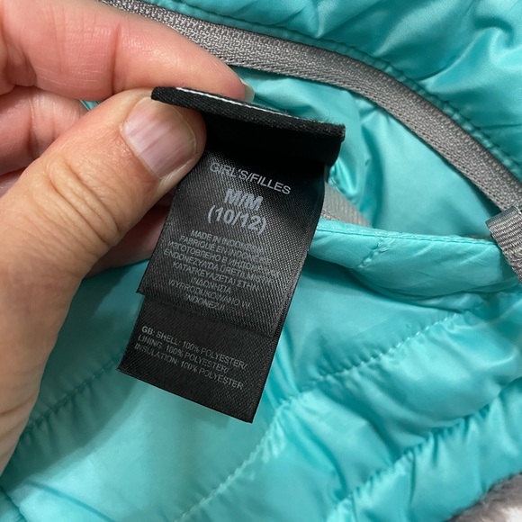 Girls North Face Reversible Jacket - Picture 5 of 5